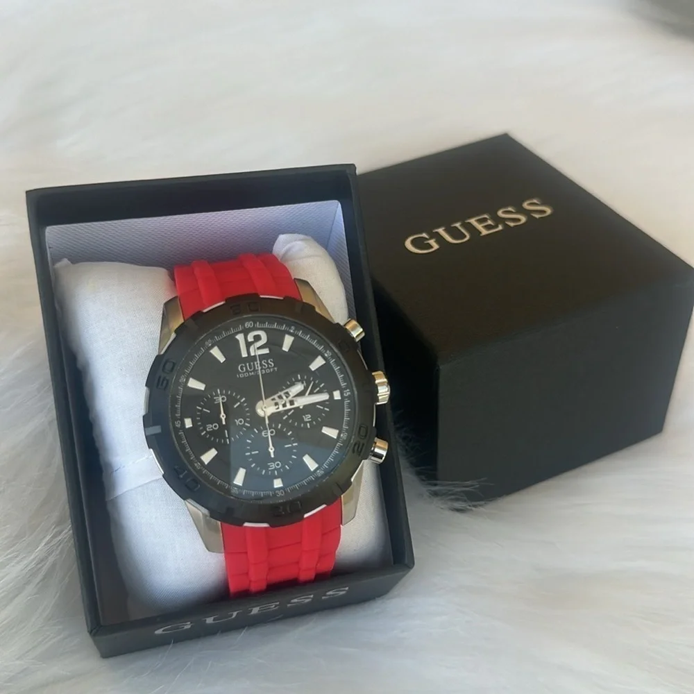 New GUESS Black Dial Men Analog Watch - U0864G7M